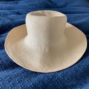 LL Bean Wide Brimmed Straw Sun Hat